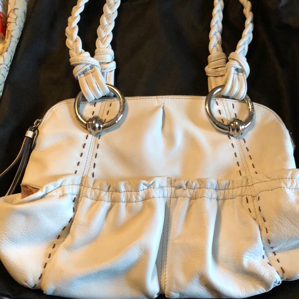 B. Makowsky white handbag with braided straps